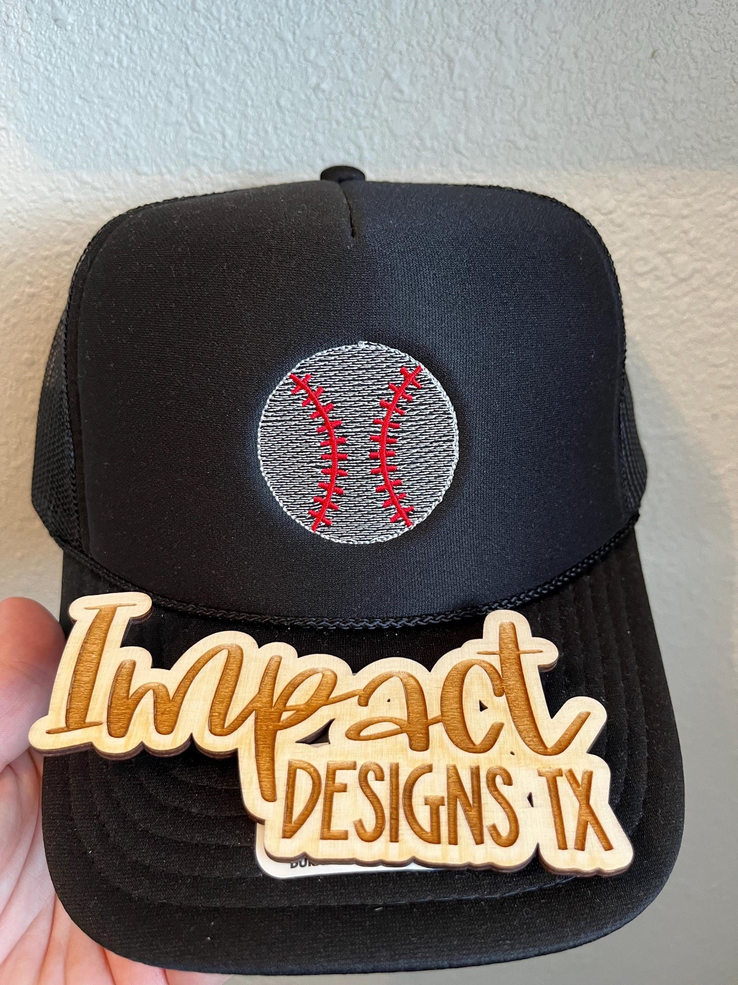 Neutral Minimalist Baseball Trucker Hat