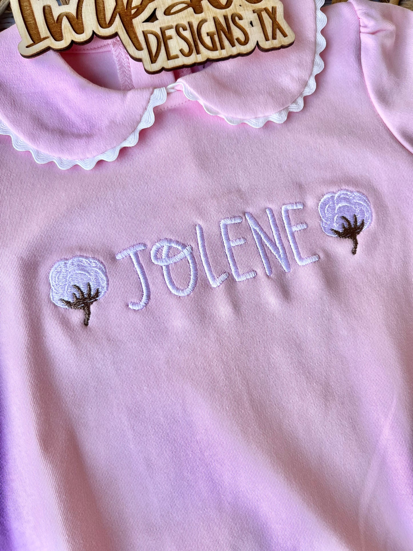 Embroidered Scalloped Collar Bubble